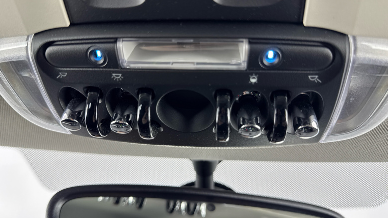 MINI Hatchback 1.5 Cooper Classic 5dr Auto Petrol Hatchback